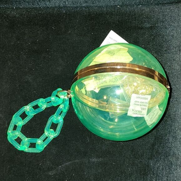 Green Round Purse - Picture 2 of 5